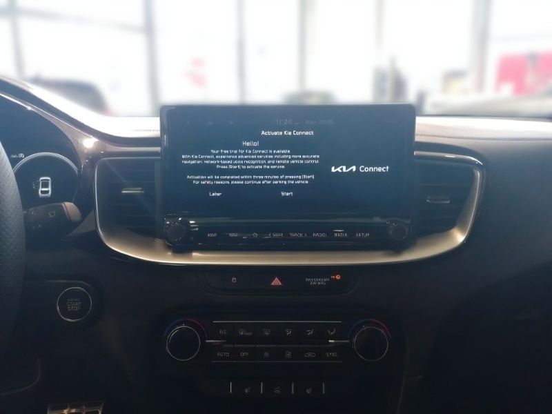 Gebraucht Kia ProCeed GT-Line 140 PS (102 kW) 2024 Silber Kleinwagen