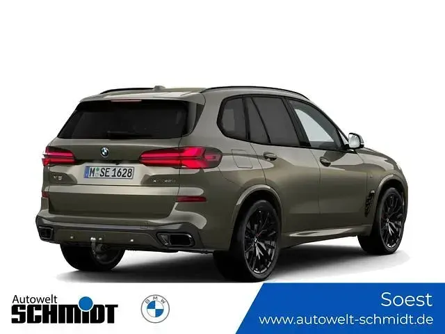 Neu BMW X5 M Sport 352 PS (258 kW) 2026 (braun)  manhattan SUV