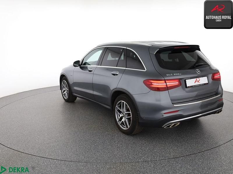 Gebraucht Mercedes GLC350 AMG 320 PS (235 kW) 2018 Selenitgrau SUV