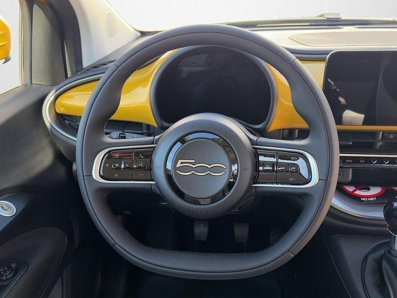 Neu Fiat 500 65 PS (47 kW) 2026 Gelb Kleinwagen