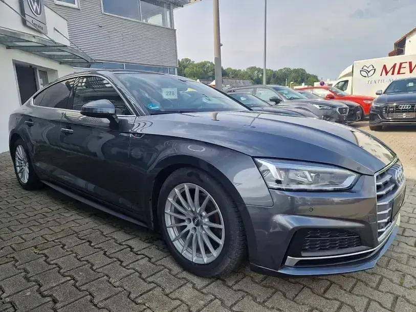 Gebraucht Audi A5 Sportback S-Line 190 PS (139 kW) 2020 Daytonagrau (metallic) Kleinwagen