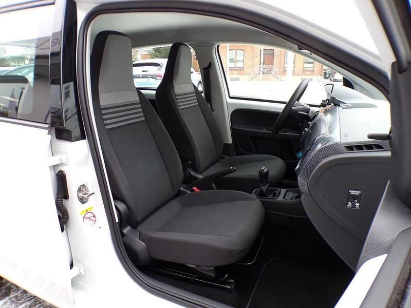 Gebraucht VW up! move up! 65 PS (47 kW) 2021 Pure white Kleinwagen