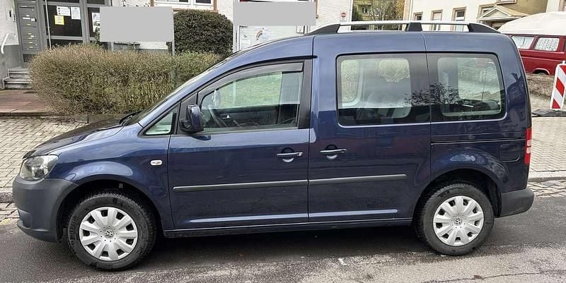 Gebraucht VW Caddy Trendline 105 PS (77 kW) 2010 Blau Van / Kleinbus