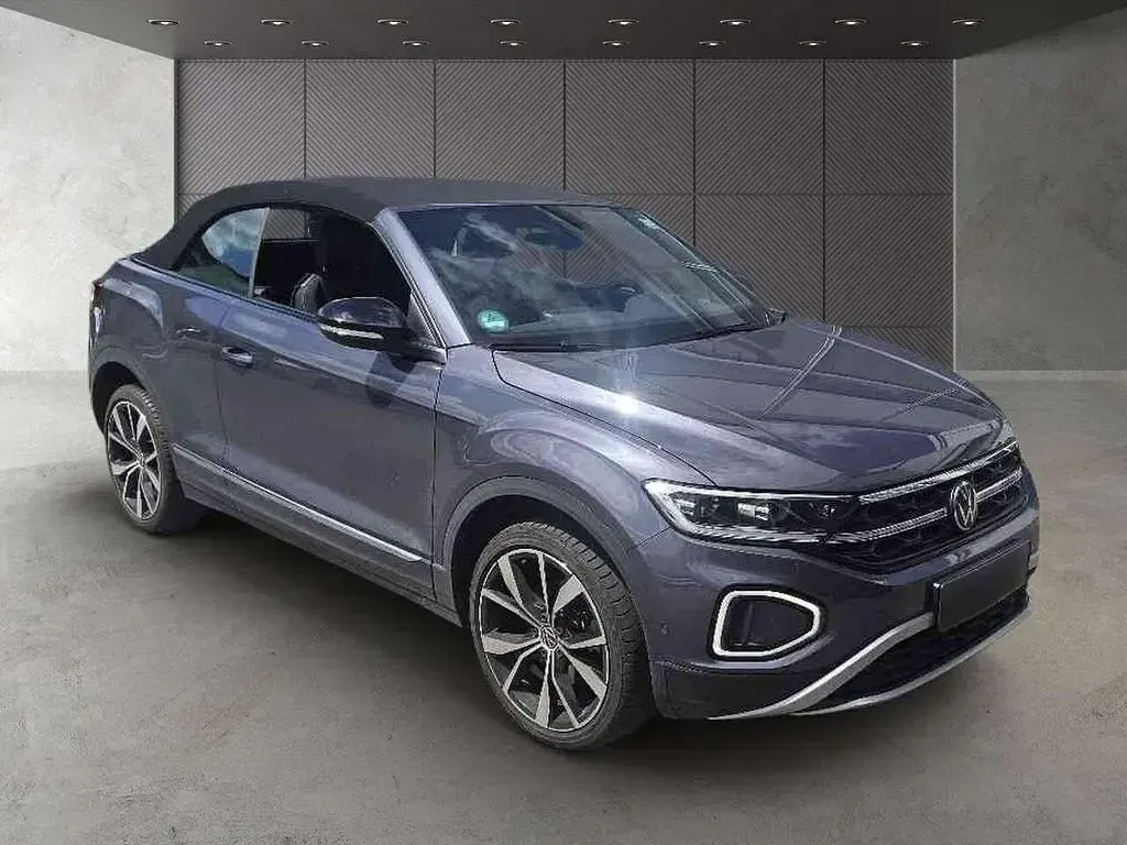 Gebraucht VW T-Roc Cabriolet Style 150 PS (110 kW) 2022 Schwarz Cabrio