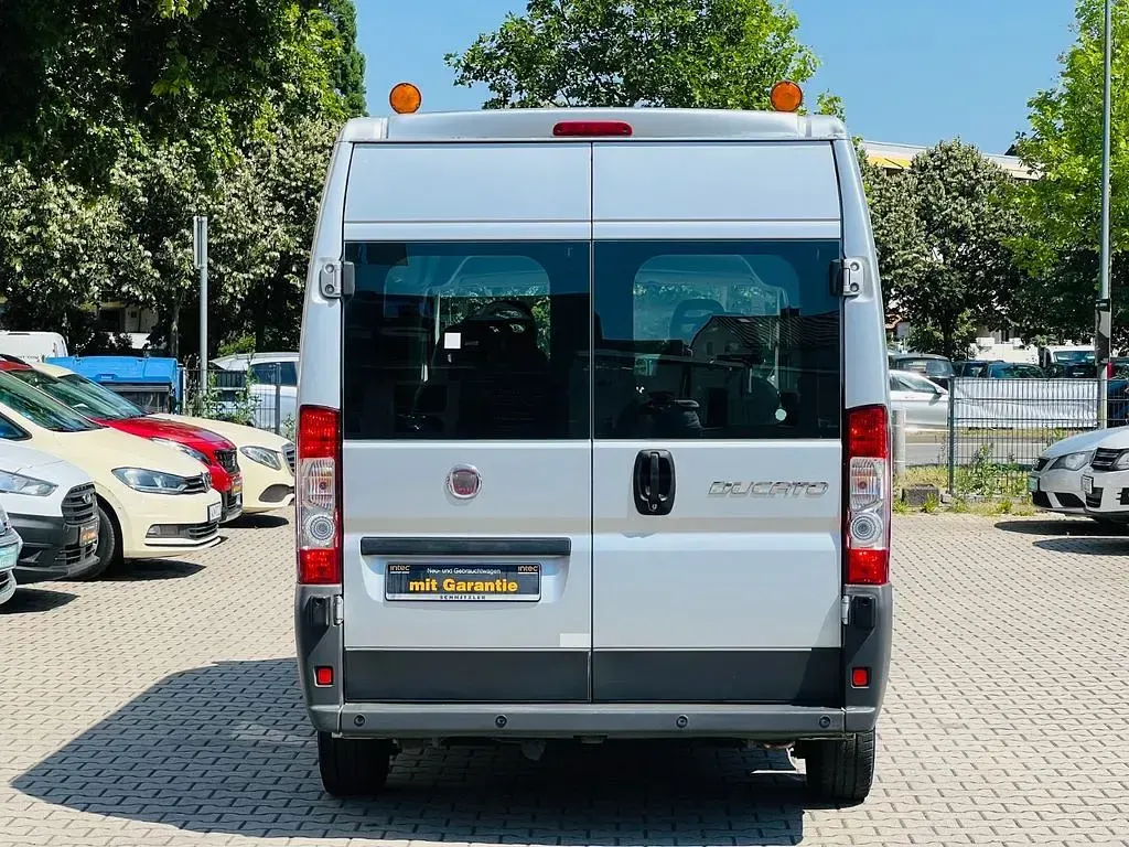 Gebraucht Fiat Ducato 101 PS (74 kW) 2010 Grau Van