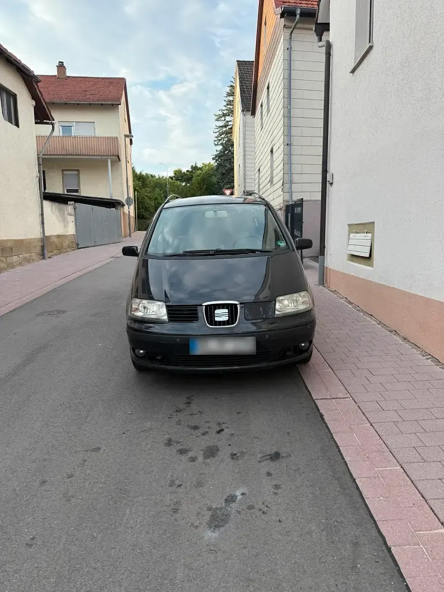 Gebraucht Seat Alhambra 131 PS (96 kW) 2004 Schwarz Van / Kleinbus