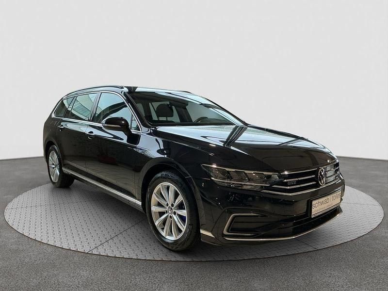 Gebraucht VW Passat GTE 156 PS (114 kW) 2021 Schwarz Kombi