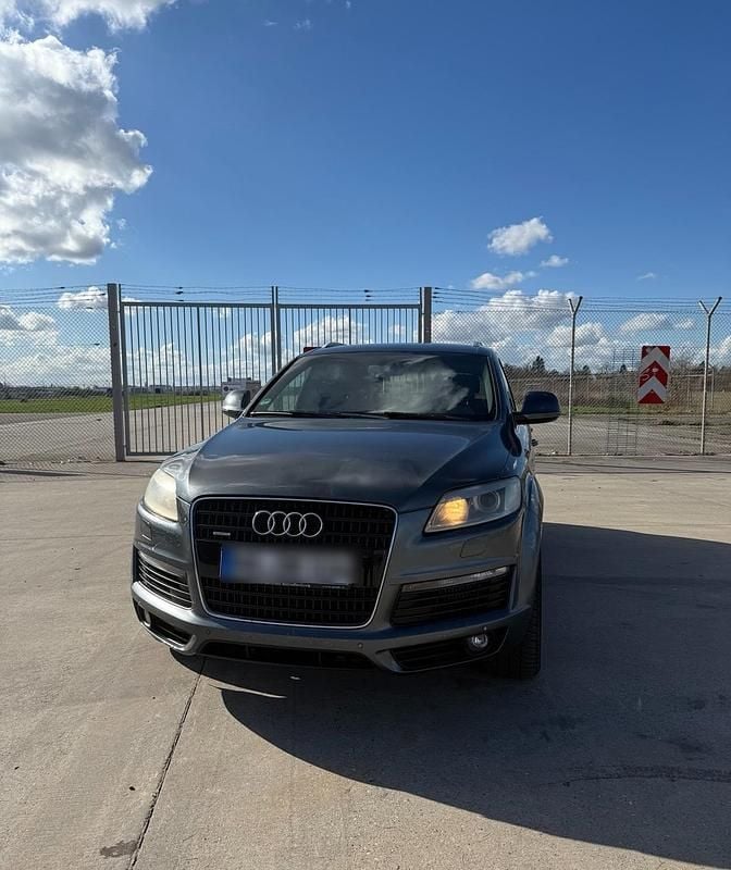 Gebraucht Audi Q7 S-Line 239 PS (175 kW) 2007 Grau SUV