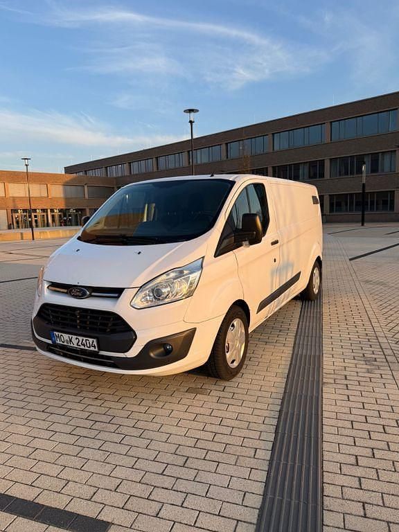 Gebraucht Ford Transit Custom 152 PS (111 kW) 2016 Weiß Van / Kleinbus