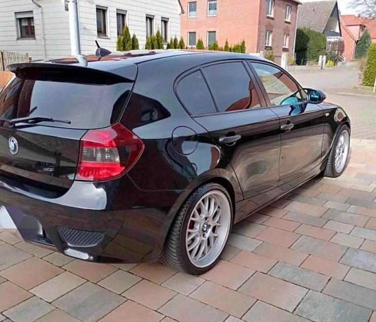 Gebraucht BMW 116 116 PS (85 kW) 2006 Schwarz Kleinwagen