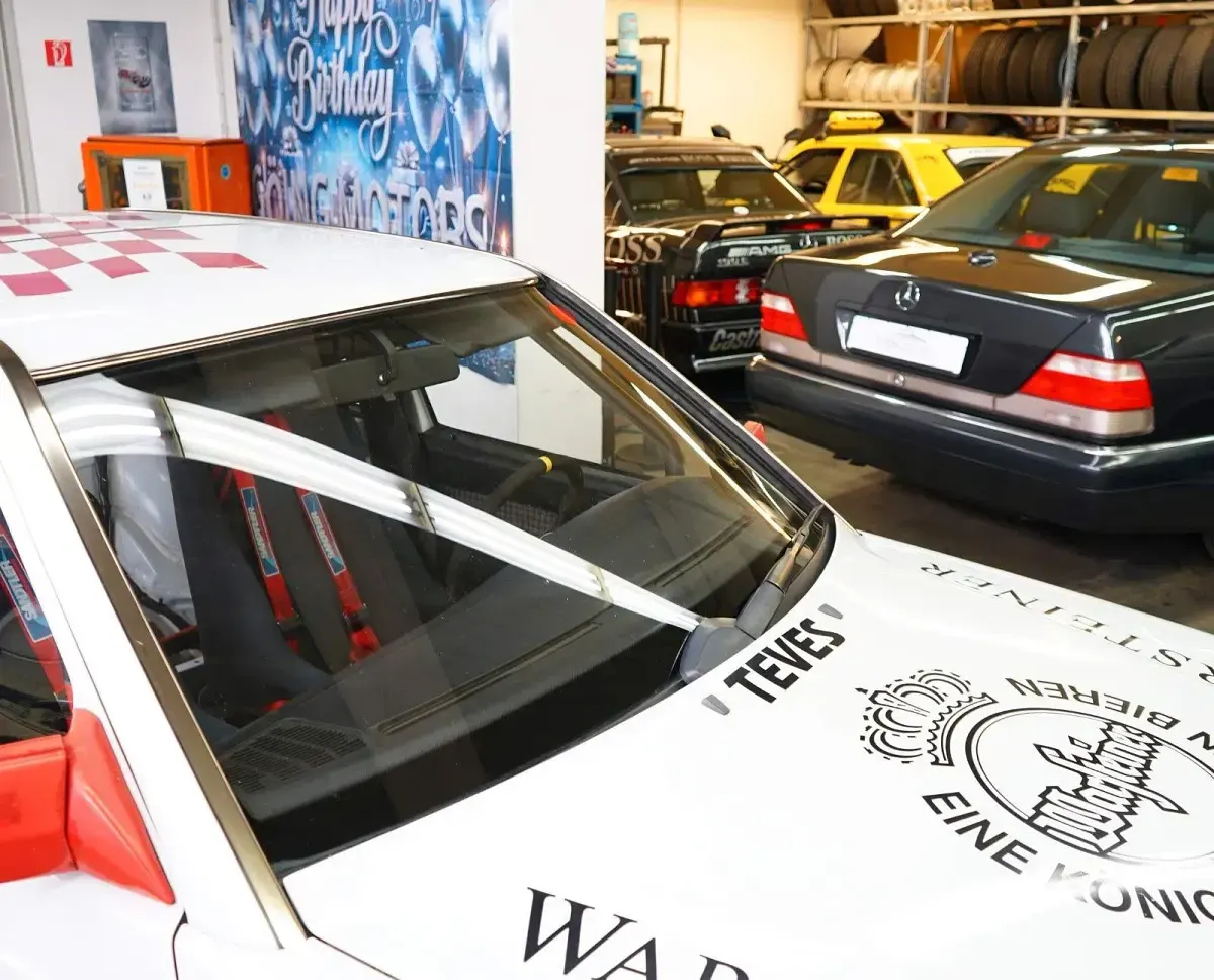 Gebraucht Mercedes 190 AMG 220 PS (161 kW) 1990 Weiß Limousine