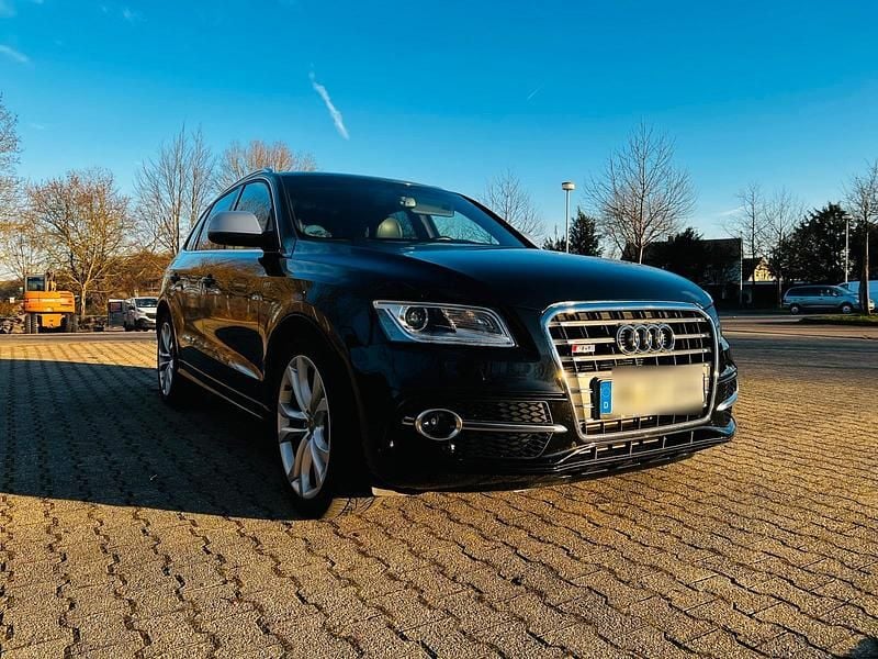 Schwarz Gebraucht 2014 Audi SQ5 SUV | 22.500 € (Fairer Preis) - Bild 1/4