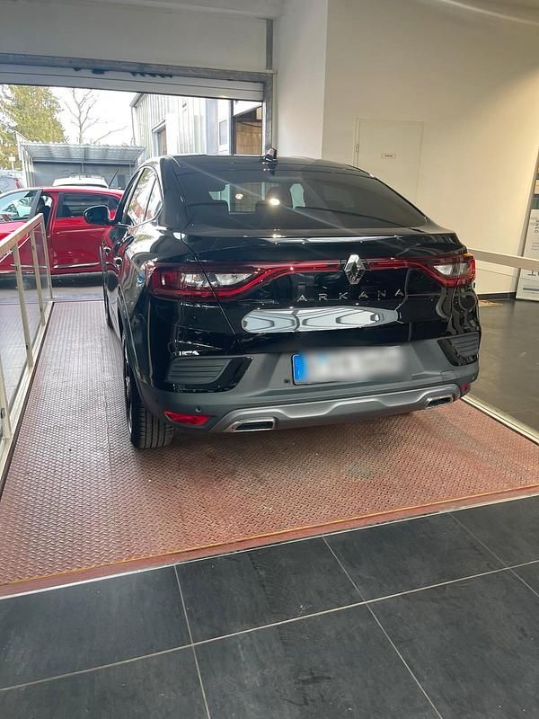Gebraucht Renault Arkana Bose Edition 140 PS (102 kW) 2021 Schwarz SUV