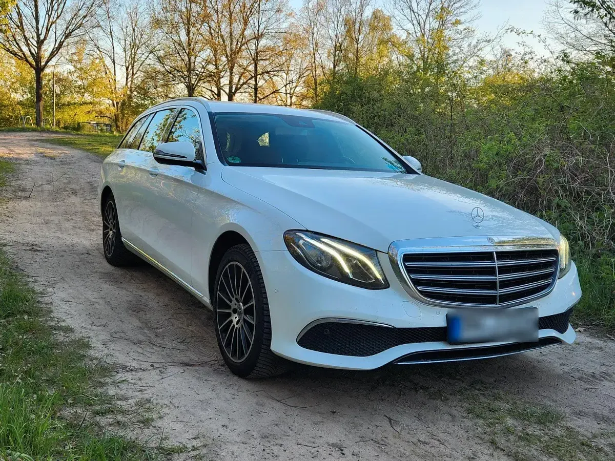 Gebraucht Mercedes E250 Exclusive 211 PS (155 kW) 2017 Weiß Kombi