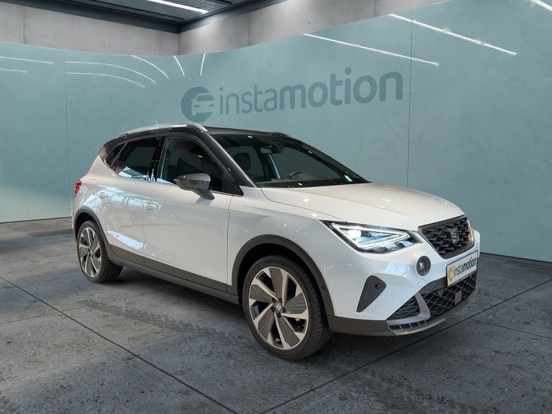 Weiß Gebraucht 2025 Seat Arona FR SUV | 28.790 € - Bild 1/3
