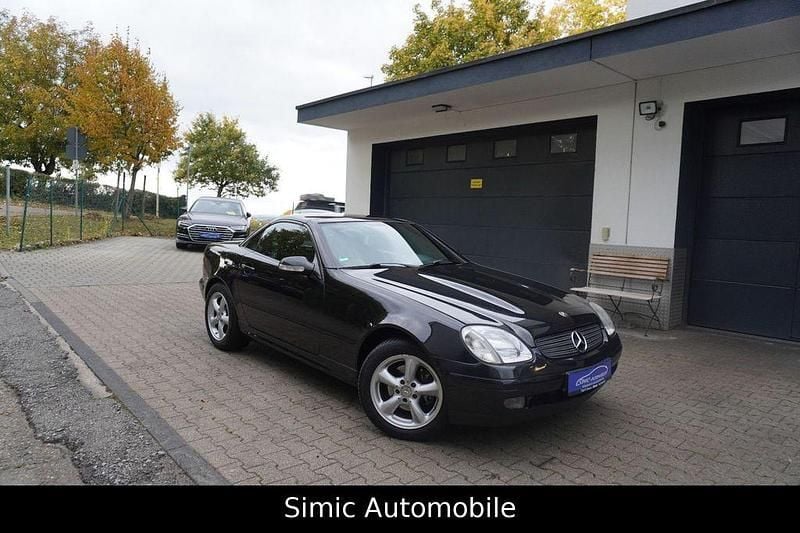 Schwarz Gebraucht 2001 Mercedes SLK230 Edition Cabrio | 2.999 € (Superpreis) - Bild 1/4