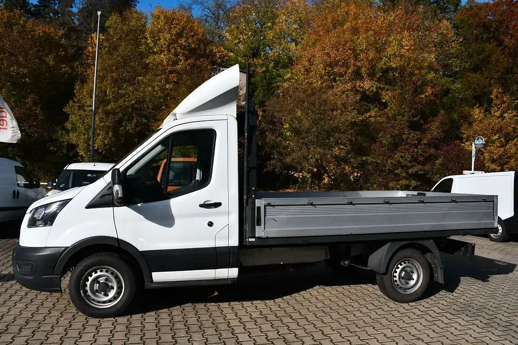 Używany Ford Transit 105 KM (77 kW) 2019 Biały Minivan