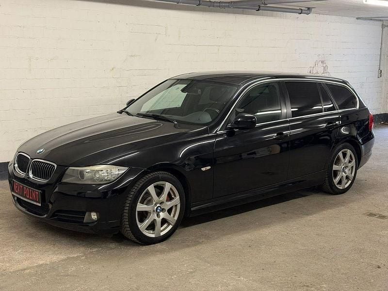 Gebraucht BMW 325 204 PS (150 kW) 2011 Schwarz Kombi