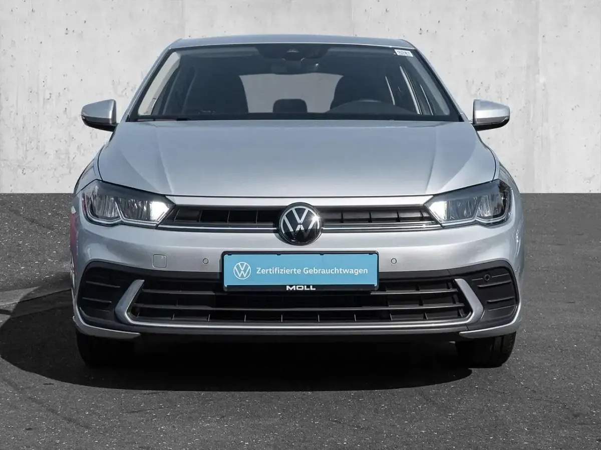 Gebraucht VW Polo Life 116 PS (85 kW) 2025 Reflexsilber (metallic) Kleinwagen