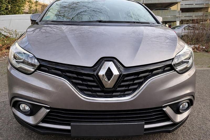 Gebraucht Renault Scénic IV Experience 116 PS (85 kW) 2017 Grau Van / Kleinbus
