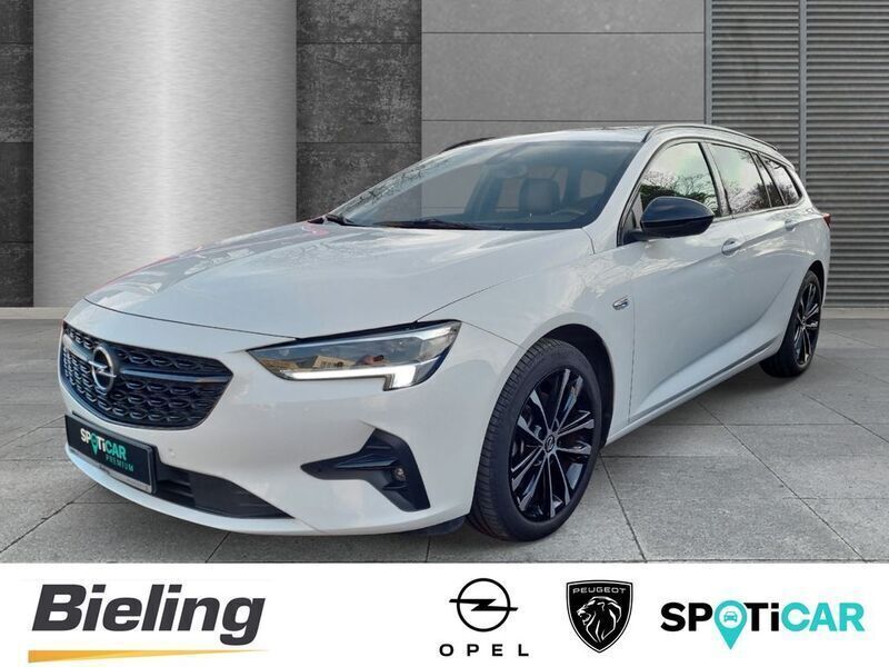 Weiss Gebraucht 2021 Opel Insignia Ultimate Kombi | 26.750 € (Fairer Preis) - Bild 1/4