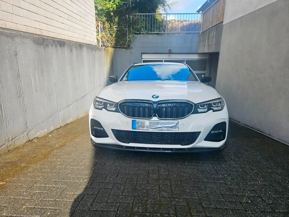 Gebraucht BMW 318 M Sport 150 PS (110 kW) 2020 Weiß Kombi