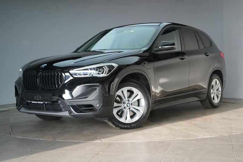 Gebraucht BMW X1 Advantage 125 PS (91 kW) 2020 Schwarz SUV