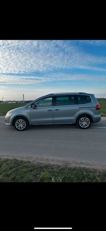 Andere außenfarben Gebraucht 2012 VW Sharan Van / Kleinbus | 11.900 € (Guter Preis) - Bild 1/4