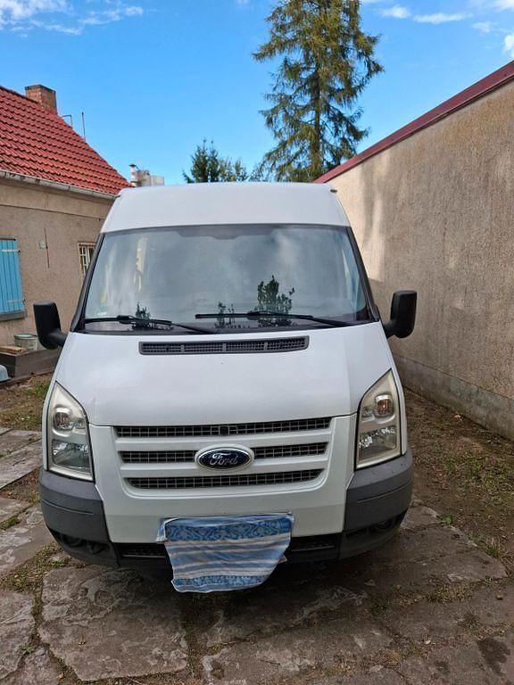 Weiß Gebraucht 2012 Ford Transit Limousine | 7.600 € (Teuer) - Bild 1/4