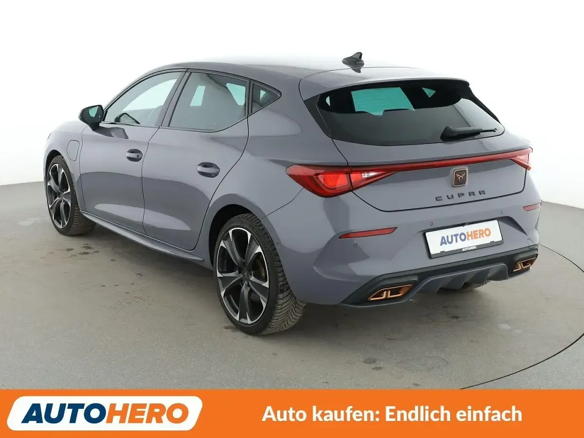 Usata Cupra Leon 245 CV (180 kW) 2020 Grigio Berlina