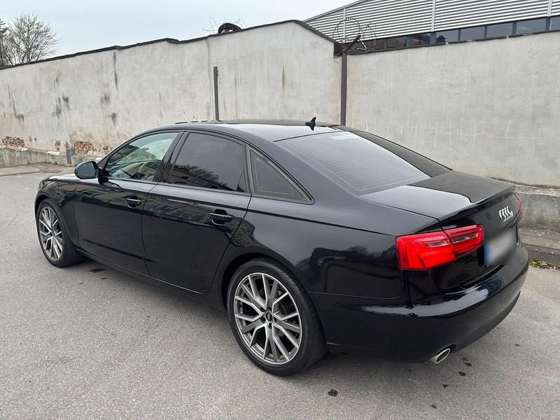 Gebraucht Audi A6 204 PS (150 kW) 2013 Schwarz Limousine