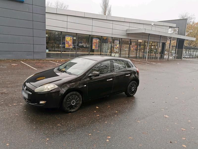Gebraucht Fiat Bravo 105 PS (77 kW) 2012 Schwarz Kleinwagen