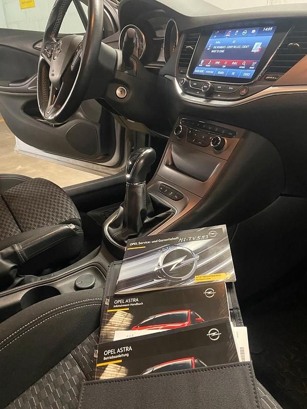 Gebraucht Opel Astra 110 PS (80 kW) 2016 Weiß Kombi