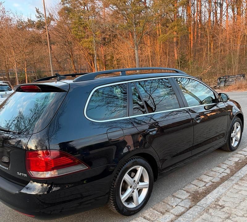 Gebraucht VW Golf VI 140 PS (102 kW) 2010 Schwarz Kleinwagen