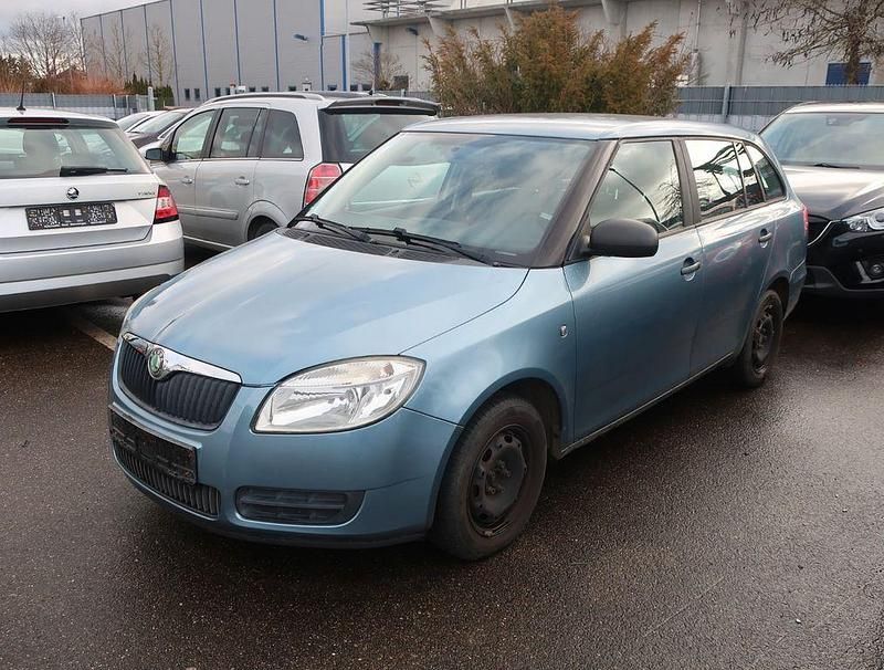 Gebraucht Skoda Fabia Classic 86 PS (63 kW) 2011 Grau Kombi