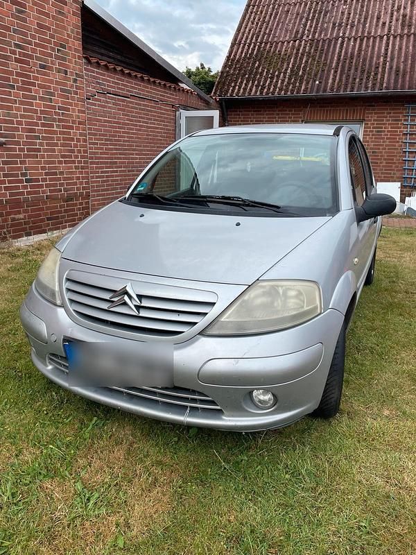 Grau Gebraucht 2005 Citroën C3 Kleinwagen | 740 € (Guter Preis) - Bild 1/4