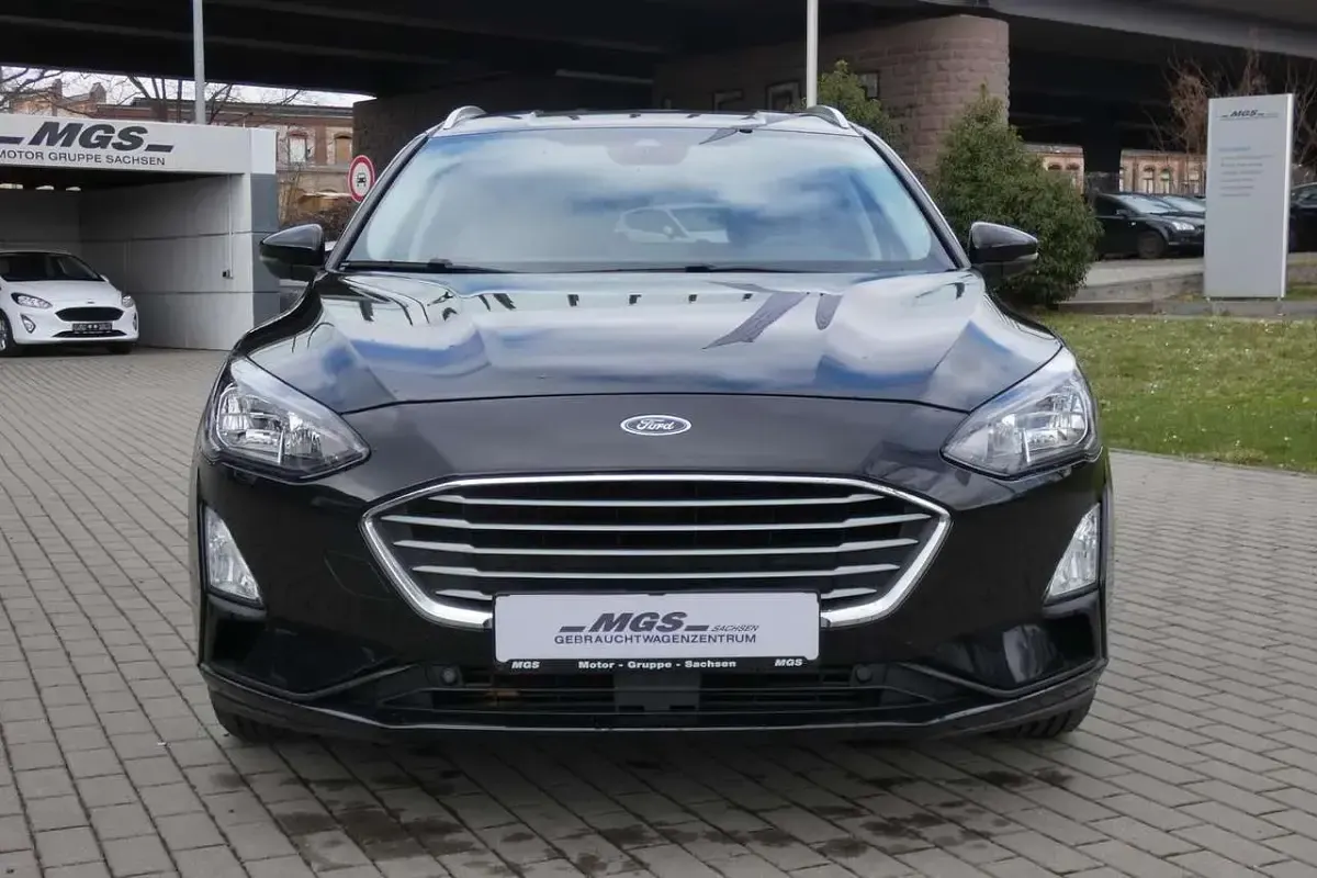 Gebraucht Ford Focus 125 PS (91 kW) 2022 Schwarz Kombi