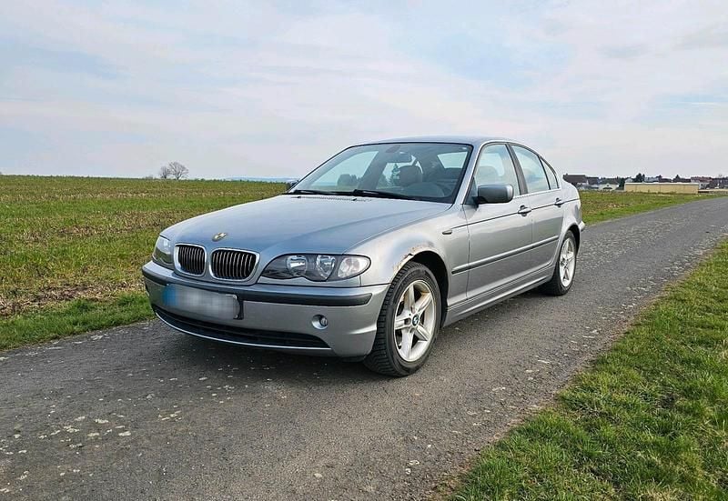 Gebraucht BMW 320 150 PS (110 kW) 2004 Limousine