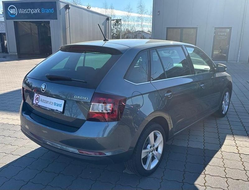 Gebraucht Skoda Rapid Clever 110 PS (80 kW) 2019 Grau Kleinwagen