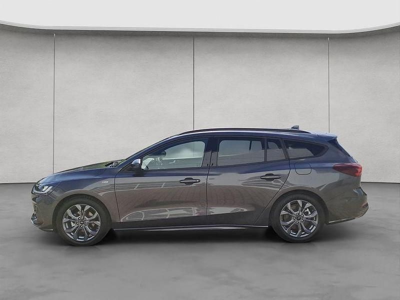 Gebraucht Ford Focus ST-Line X 155 PS (114 kW) 2024 Grau Kombi