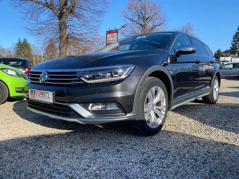 Gebraucht VW Passat Alltrack 239 PS (175 kW) 2017 Grau Kombi