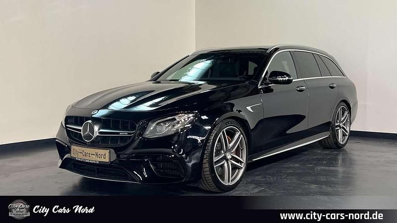 Ung. schwarz unilack Gebraucht 2018 Mercedes E63S AMG AMG Kombi | 45.799 € (Fairer Preis) - Bild 1/4
