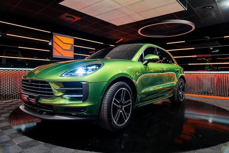 Grün Gebraucht 2019 Porsche Macan S Sport SUV | 59.900 € - Bild 1/4