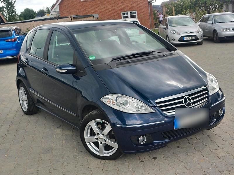 Blau Gebraucht 2007 Mercedes A150 Kleinwagen | 2.400 € (Fairer Preis) - Bild 1/4