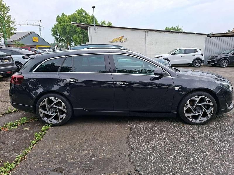 Schwarz Gebraucht 2014 Opel Insignia Edition Kombi | 8.850 € (Etwas zu teuer) - Bild 1/4