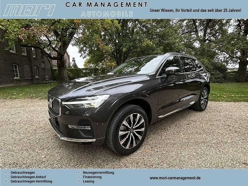 Grau Gebraucht 2024 Volvo XC60 Plus SUV | 45.990 € (Guter Preis) - Bild 1/3