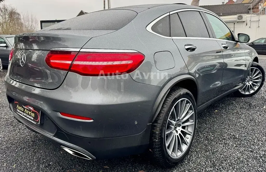 Gebraucht Mercedes GLC300 AMG 245 PS (180 kW) 2017 Grau SUV