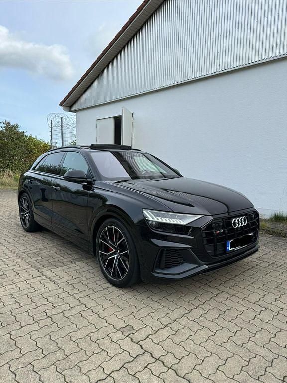 Gebraucht Audi SQ8 Ambiente 435 PS (319 kW) 2021 Schwarz SUV
