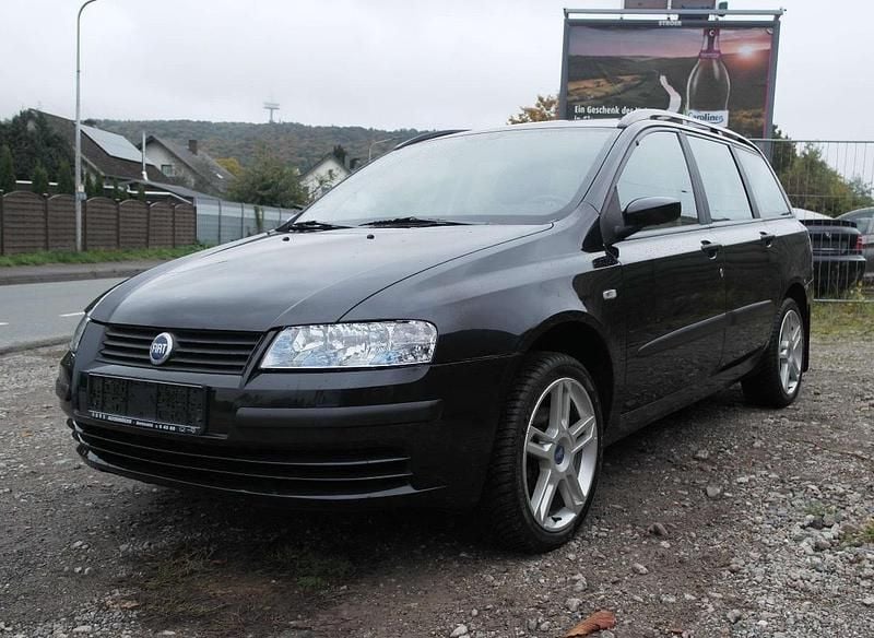 Gebraucht Fiat Stilo 105 PS (77 kW) 2006 Schwarz Kombi