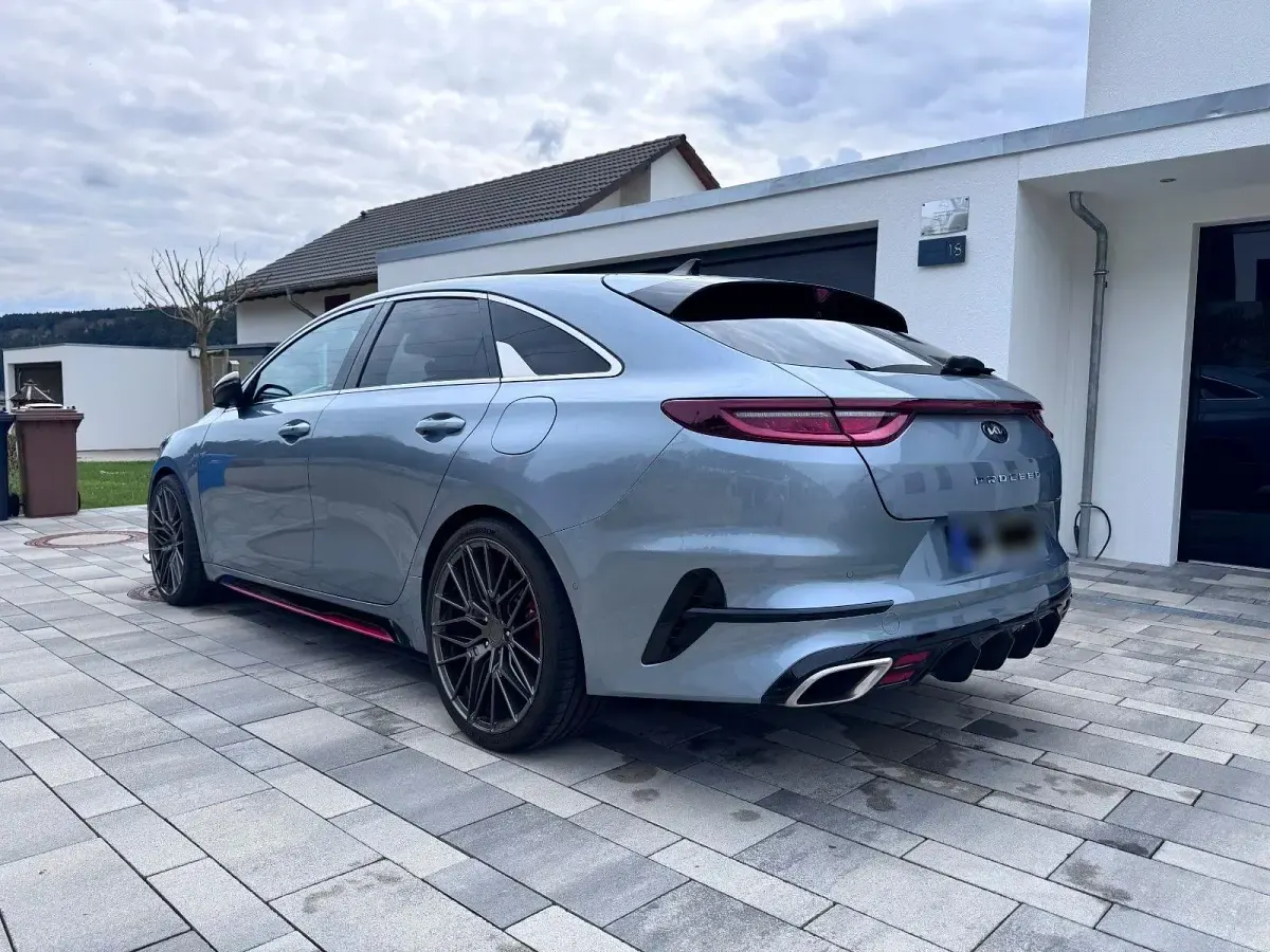 Gebraucht Kia ProCeed Plus 204 PS (150 kW) 2021 Silber Kombi